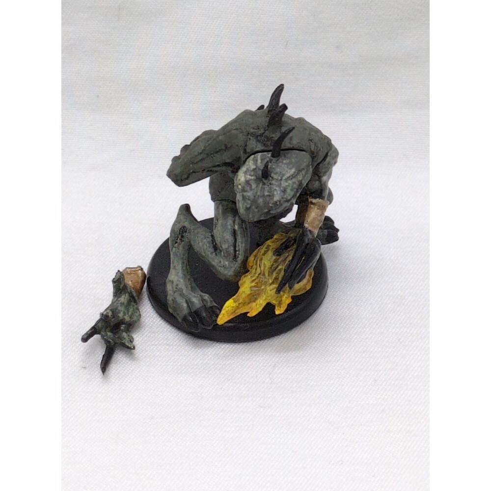 *Needs Repair* Gray Slaad Dungeon And Dragons Miniature No Card 21b/45